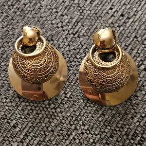 Elegant Gold Earrings